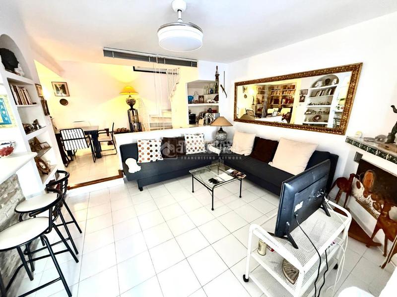 Foto feb9c567-51b7-4822-a61e-37b6761c06b1. Casa bifamiliare con piscina in Arroyo de la Miel Benalmádena