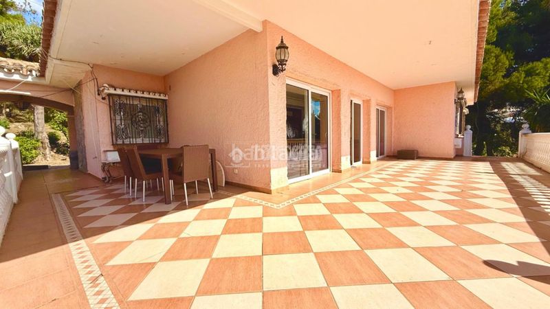 Foto a84ca45c-a093-4241-9285-9df24dc1a9f1. Casa amb piscina a Casablanca - La Viñuela Benalmádena