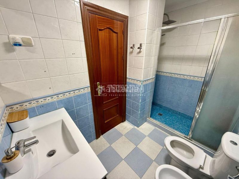 Foto d0d32f46-64ac-4762-934d-8d9f4b515650. Pis amb piscina a Parque de la Paloma Benalmádena