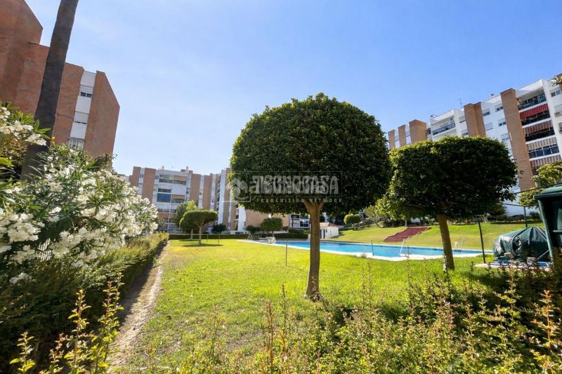 Foto e9c40514-e737-4a2e-a38c-4430c2364137. Pis amb piscina a Parque de la Paloma Benalmádena