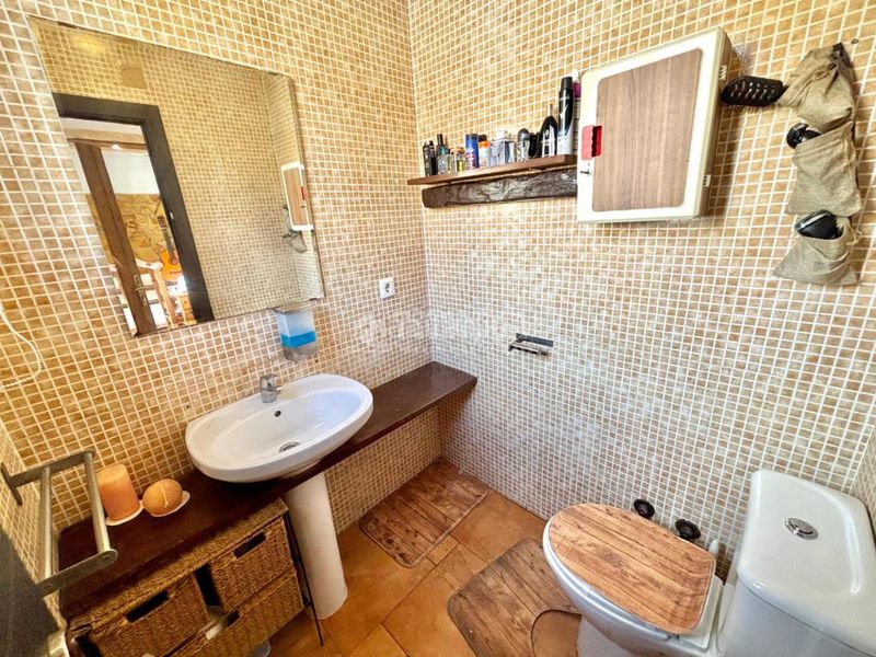 Foto 4ae4e9a0-f98a-4a98-a869-97588e5900b7. Casa aparellada amb calefacció aparcament a Centro Benalmádena