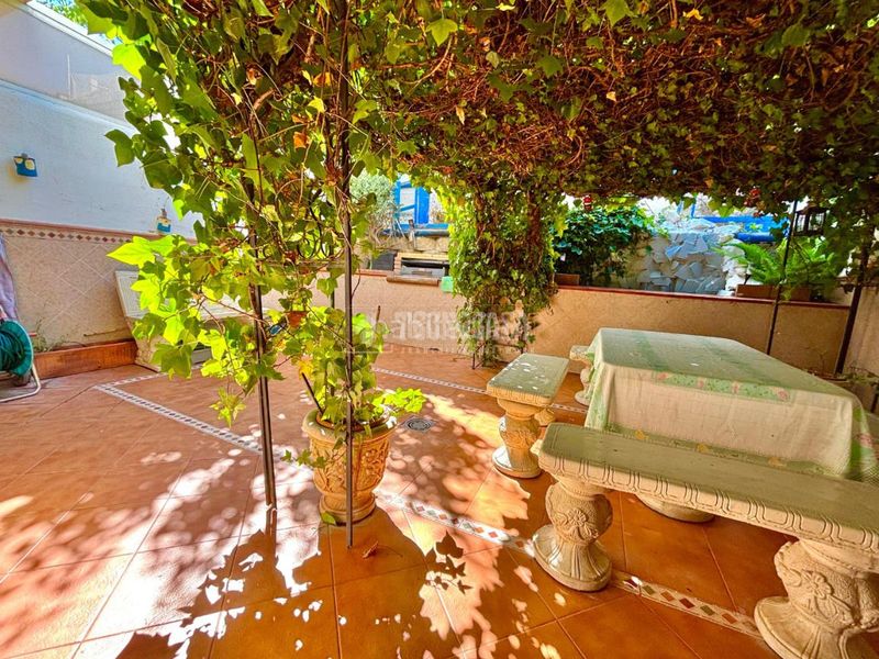 Foto bc440afe-b680-4971-a3a9-90cc323e41b9. Casa aparellada amb calefacció aparcament a Centro Benalmádena