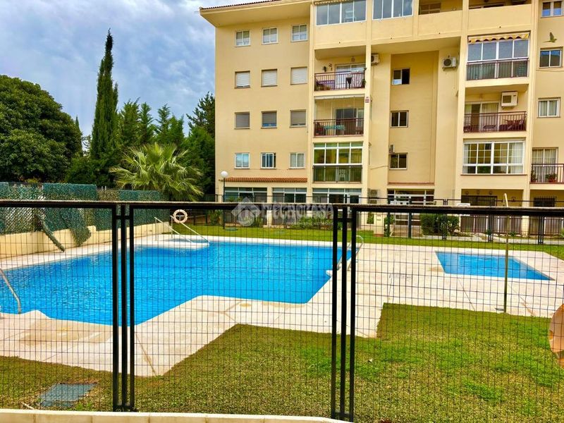 Foto bf3133af-792c-4266-9ade-189f6f0c5c94. Pis amb calefacció aparcament piscina a Solymar Benalmádena