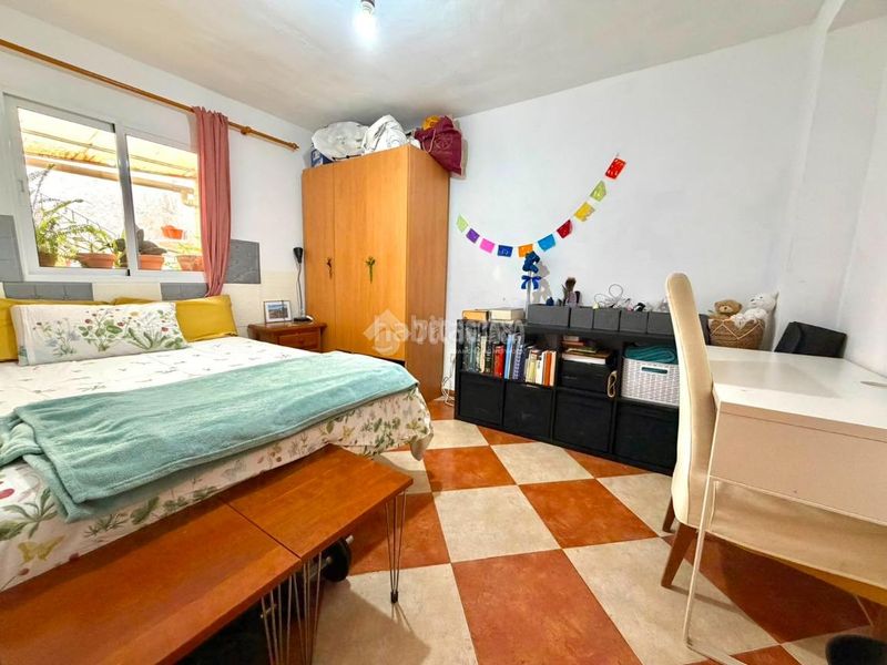 Foto 7fa8ad36-3dc8-4832-b0f0-87940c62289d. Casa aparellada a Centro Benalmádena