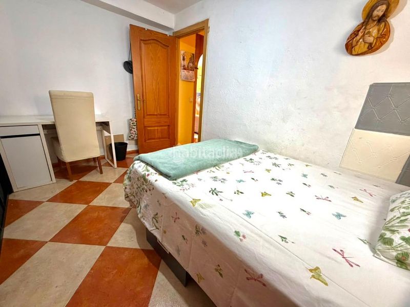 Foto a7c2eed7-71d7-48e2-af4e-30beb344a994. Casa aparellada a Centro Benalmádena