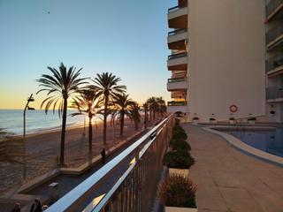 Pis  Maritim sant joan de deu. Piso frontal al mar reformado
