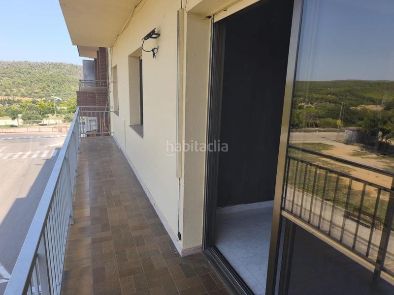 Foto d8798e81-75d9-405a-acab-f0a704b7eddb. Alquiler piso leer todo el anuncio en Calafell poble Calafell