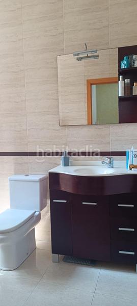 Foto ee56bece-ee69-4035-b788-202506603b90. Maison jumelée avec parking dans Banyeres del Penedès