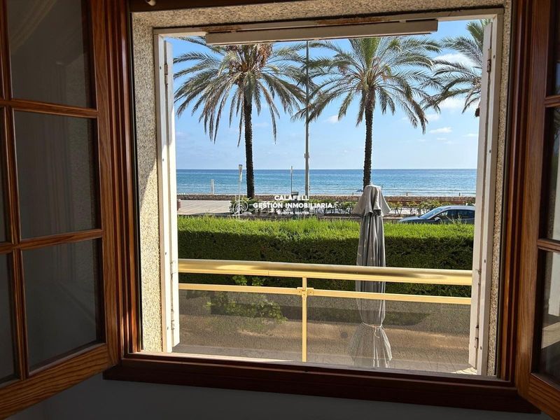 Foto ec6cf4bb-3eb5-4ed9-a19d-cd94fb34442e. Pis amb aparcament piscina a L´Estany Calafell