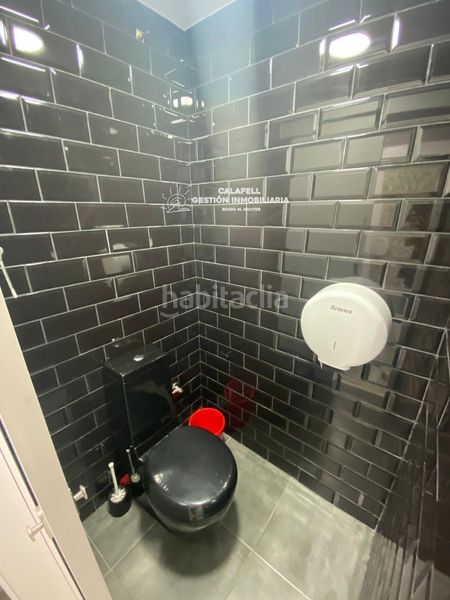 Foto 56d2ca78-8184-43d9-986d-ce98d5c72a96. Local comercial a Calafell platja Calafell