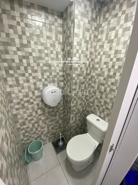 Foto b7d27c82-3e12-4ace-a28b-fd1a23a9016b. Local comercial a Calafell platja Calafell