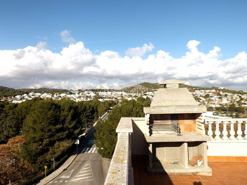 Foto 47d11b79-6dc2-474d-ad86-4cd4b6068b02. Pis amb aparcament piscina a L´Estany Calafell