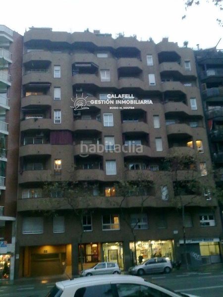 Foto e0d009a3-092e-4b45-af5b-0cc981037c8d. Parking coche en madrid 142 plaza de parking en avda madrid, entre tenor massini y carlos iii en Barcelona