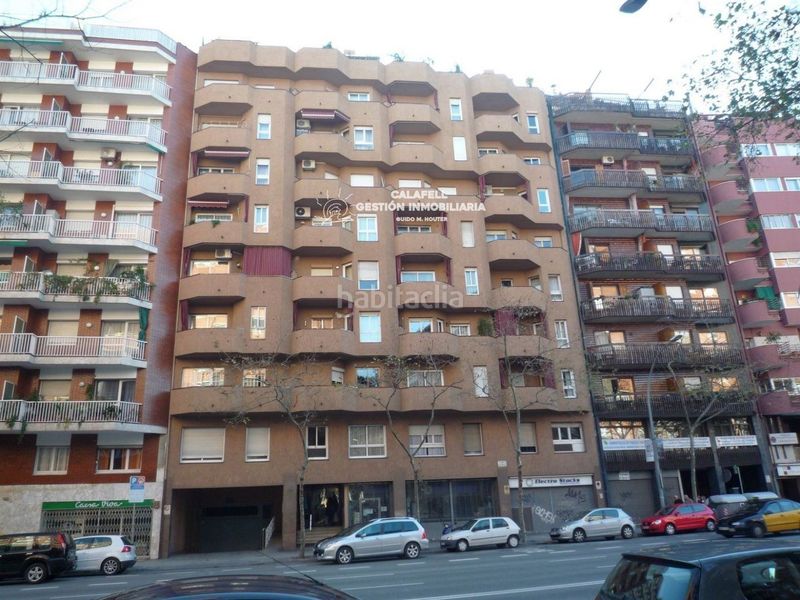 Foto eecb13d3-f611-4160-af03-83fa3943ff54. Parking coche en madrid 142 plaza de parking en avda madrid, entre tenor massini y carlos iii en Barcelona