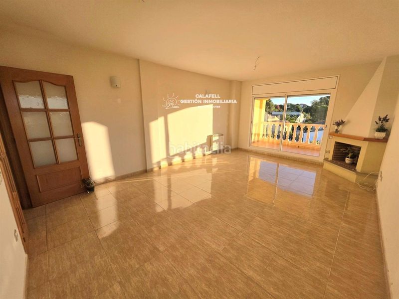 Foto 8e5006a8-c720-4821-b5eb-8d228281fac6. Casa pareada espectacular pareado en la pobla de montornés con vistas y amplios espacios en Pobla de Montornès (La)