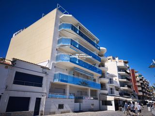 Pis a Maritim sant joan de deu 8. Gran piso frontal al mar en calafell, trajo de lespineta