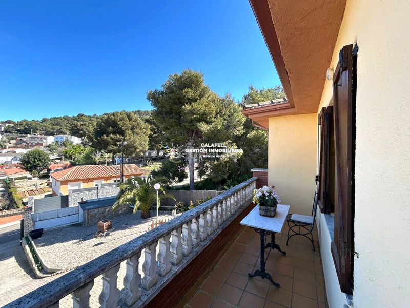 Foto e3219050-39d9-4118-b600-0fafa968d4a8. Xalet amb calefacció aparcament piscina a Mas romeu Calafell