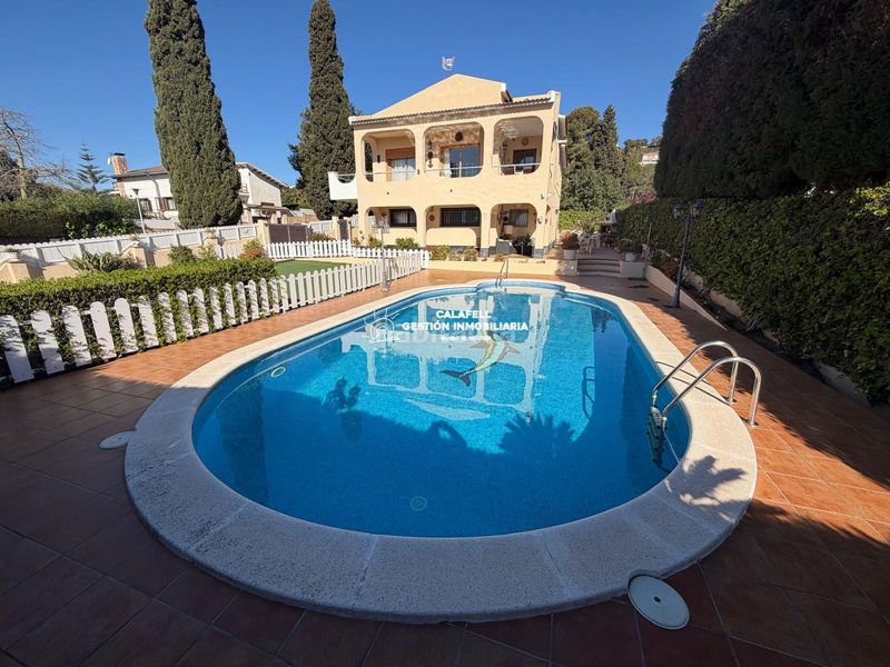 Foto 35704992-1302-48ca-b4a5-d269065693e9. Xalet amb calefacció aparcament piscina a Els Masos - Els Garrofers Coma-ruga