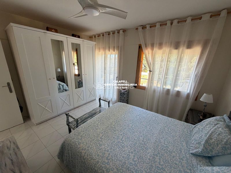 Foto bcf6d387-ab14-4fee-8382-0554cc556e03. Xalet amb calefacció aparcament piscina a Els Masos - Els Garrofers Coma-ruga