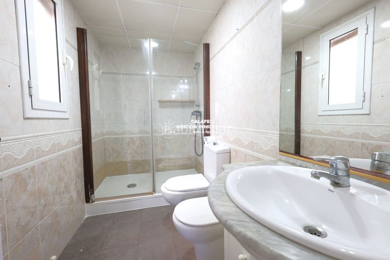 Foto bbc8d842-62ba-4744-97a8-d91e3d3addd3. Àtic amb calefacció aparcament piscina a El Tancat-Mas d´en Gual Vendrell (El)