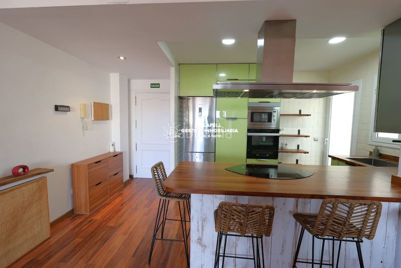 Foto f8c2b955-d317-4c0c-8141-9d37d78554d1. Àtic amb calefacció aparcament piscina a El Tancat-Mas d´en Gual Vendrell (El)