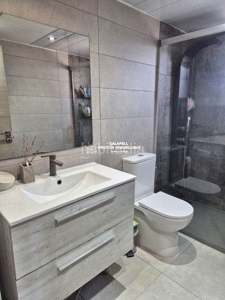 Foto 09196d9d-c8e2-4170-84fa-02e38258e0e3. Casa adossada a Calafell poble Calafell