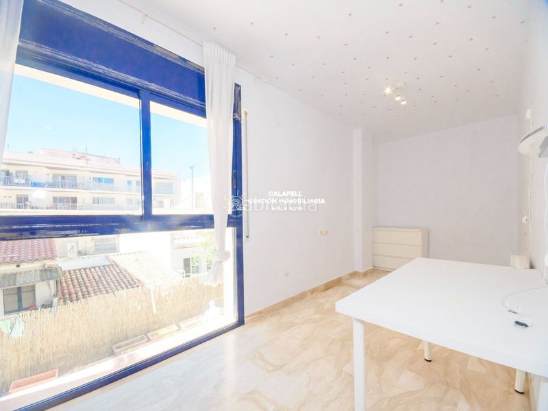 Foto a16dad7b-ab14-4e9f-ae6e-59b2bd901583. Pis a antonio artigas 1 a Calafell platja Calafell