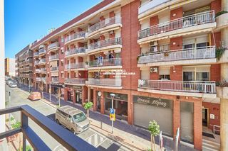 Etagenwohnung  Plaza catalunya 2. Piso en el centro de torredembarra