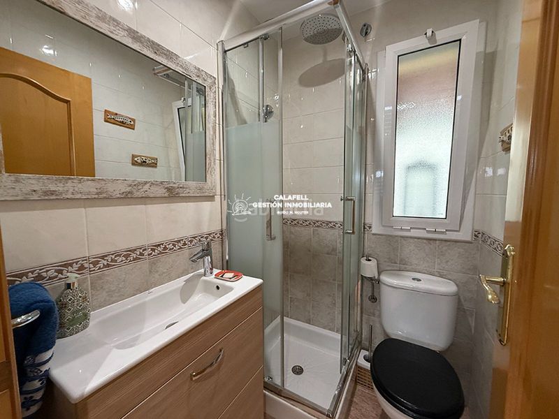 Foto 16b09c69-73a3-434f-8783-03149d812ffb. Chalet magnífica casa a cuatro vientos centro en Segur de Calafell