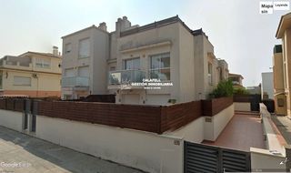 Pis a Joan maragall 44. Piso en venta en segur de calafell  zona residencial tranquila a