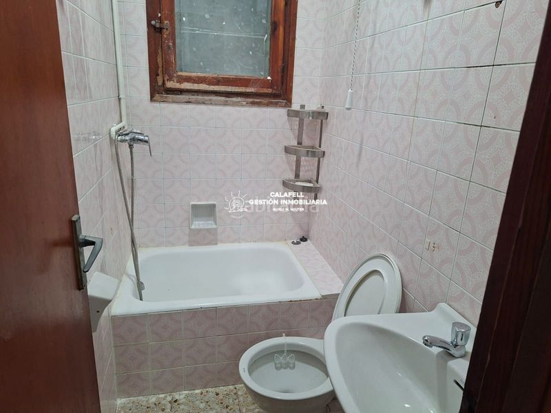 Foto 1b4bb4fa-dc5e-45a2-8c55-1f5066054e17. Pis a rosello 21 a Cunit residencial Cunit