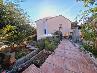Chalet  Tomas breton. Chalet independiente con vistas en mas romeu calafell