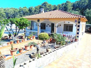 Haus  Antonio gaudi. En venta casa en calafellvalldemar