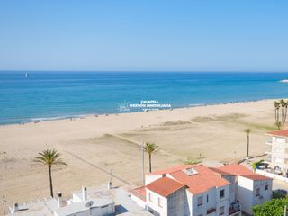 Etagenwohnung in Palfuriana 111. Espectacular piso reformado con vistas al mar