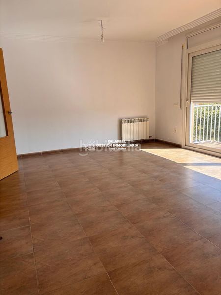 Foto ff27eb63-d8db-4ee7-8954-f75c99131070. Casa adossada amb calefacció aparcament a Bellvei