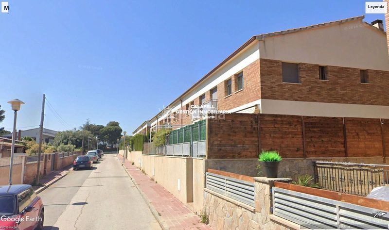 Foto a2ee3d4a-0269-45d4-8fd8-100f90c68882. Casa adossada amb aparcament piscina a Bonavista Vendrell (El)