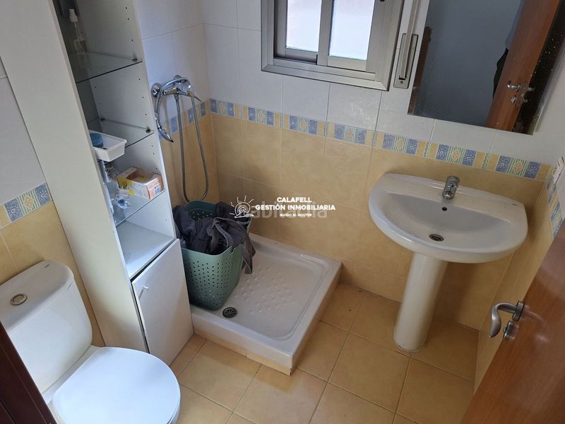 Foto df4366f3-d709-4d57-8b73-abfb3a2a5a33. Casa adossada amb aparcament piscina a Bonavista Vendrell (El)