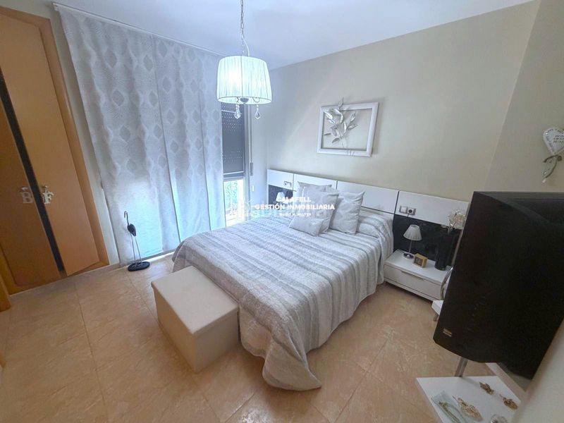 Foto 4479c1f7-8530-4d51-95a8-cdc94a006304. Casa adossada amb calefacció aparcament a Bonavista Vendrell (El)
