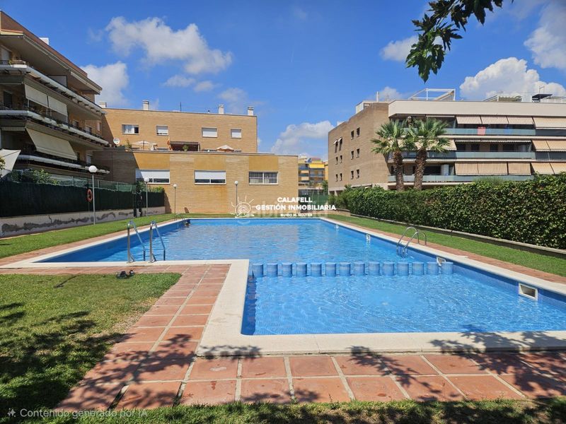 Foto c93d4aa6-ebbb-46eb-83d3-5acdfdbf6374. Flat with heating pool in prat de Cunit Cunit