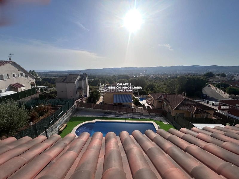 Foto 0cec7aa3-d9ec-4d0f-b51b-20a0f42b88f1. Xalet amb calefacció piscina a La Franquesa-Oasis Park Vendrell (El)