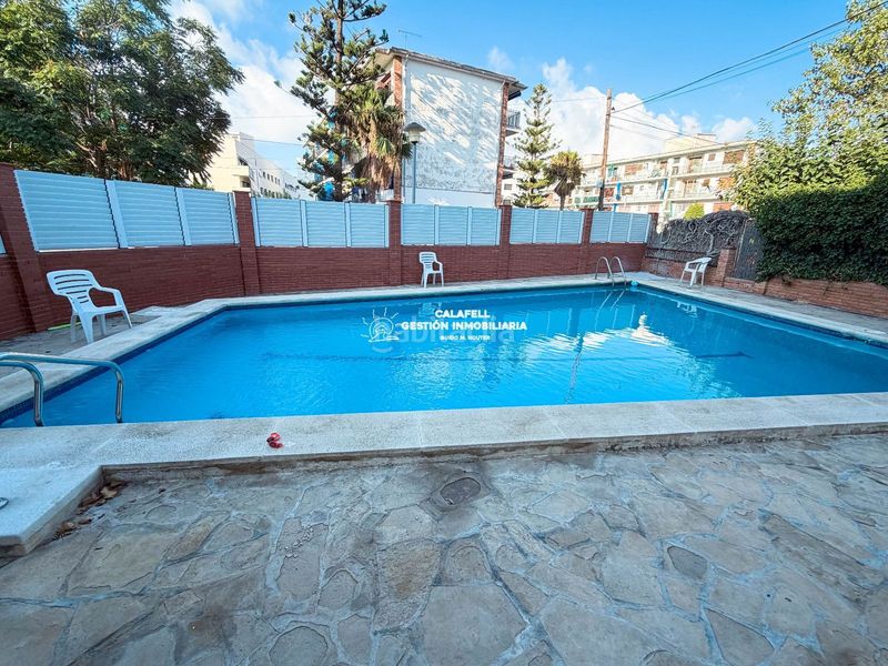 Foto c5d37df0-4436-4579-83cb-fd0a2951133c. Pis amb piscina a Bonavista Vendrell (El)