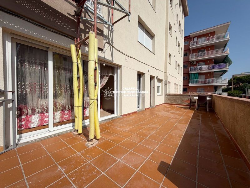 Foto d22e96f8-35f1-488e-afa9-8aa42f0c875b. Pis amb aparcament a Segur Platja Segur de Calafell