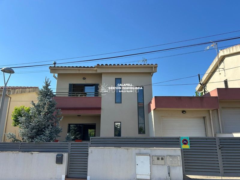Foto 8475d2eb-f4df-461f-a617-837b7685533b. Casa adossada amb calefacció aparcament a Bellamar Calafell
