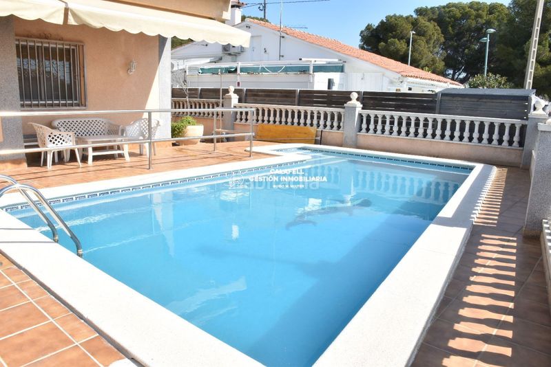 Foto 4fb04501-1fa7-4f0e-9dbc-8eaa878c374b. Xalet amb calefacció aparcament piscina a Bellamar Calafell