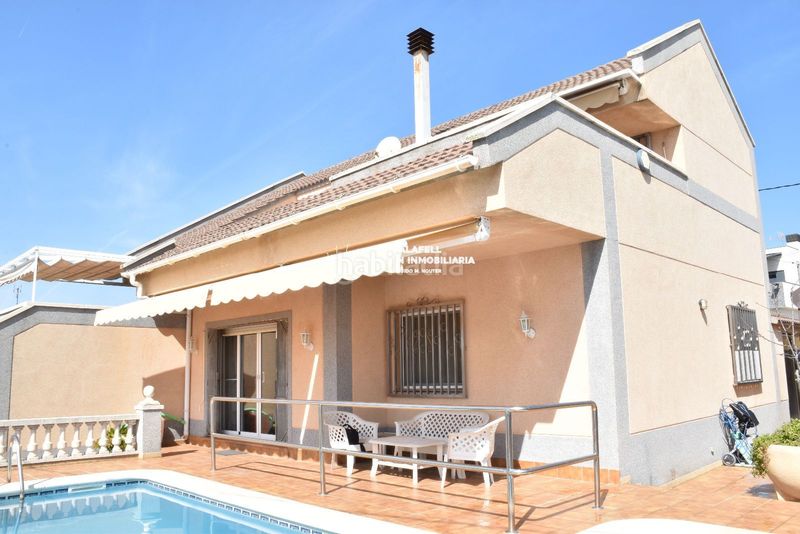 Foto 9da78b9d-5280-4a54-911e-60dd84644b0e. Xalet amb calefacció aparcament piscina a Bellamar Calafell