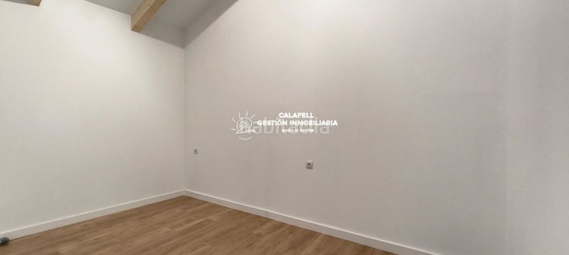 Foto 1a3df807-d118-4a66-99fd-e16a0c31fbbe. Casa amb calefacció a Centre Vendrell (El)