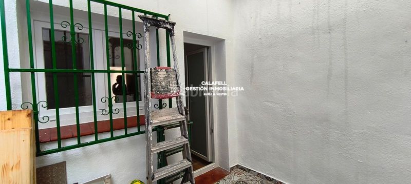 Foto 68d7d6e1-ae24-48df-9174-67d4449d6c26. Casa amb calefacció a Centre Vendrell (El)