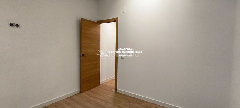 Foto e23f856f-0d3c-4fbb-8a0d-ce4b3aa59458. Casa amb calefacció a Centre Vendrell (El)