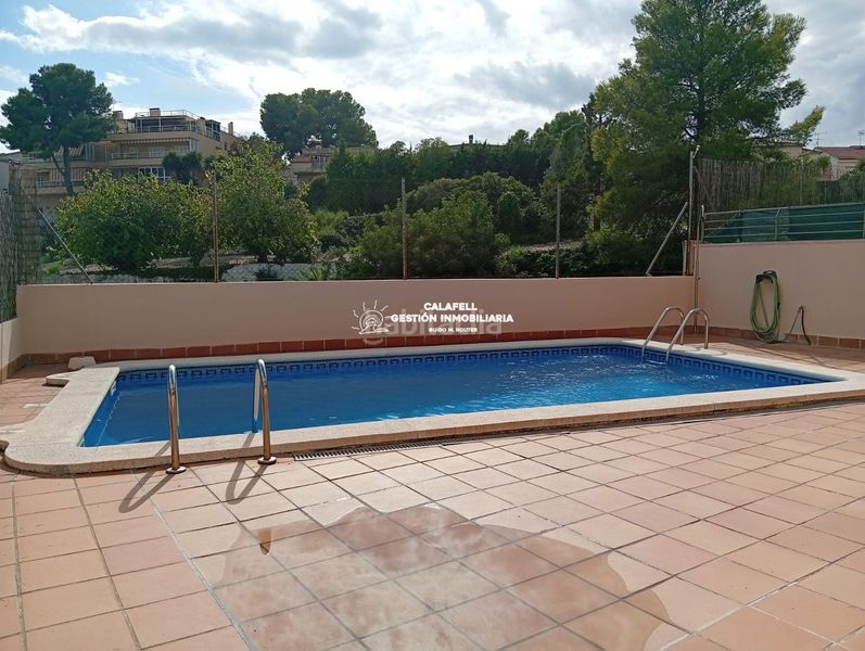 Foto 3fe2ffd8-431f-4a72-b24f-731cf55a858f. Penthouse in del cano 2 in Segur de Calafell nucli urbà Segur de Calafell