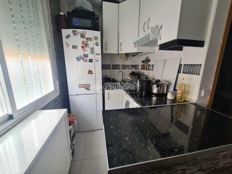 Foto 83fe5ba3-4549-4231-afbb-0b31cdec6461. Piso  en venta en La Fortuna Leganés